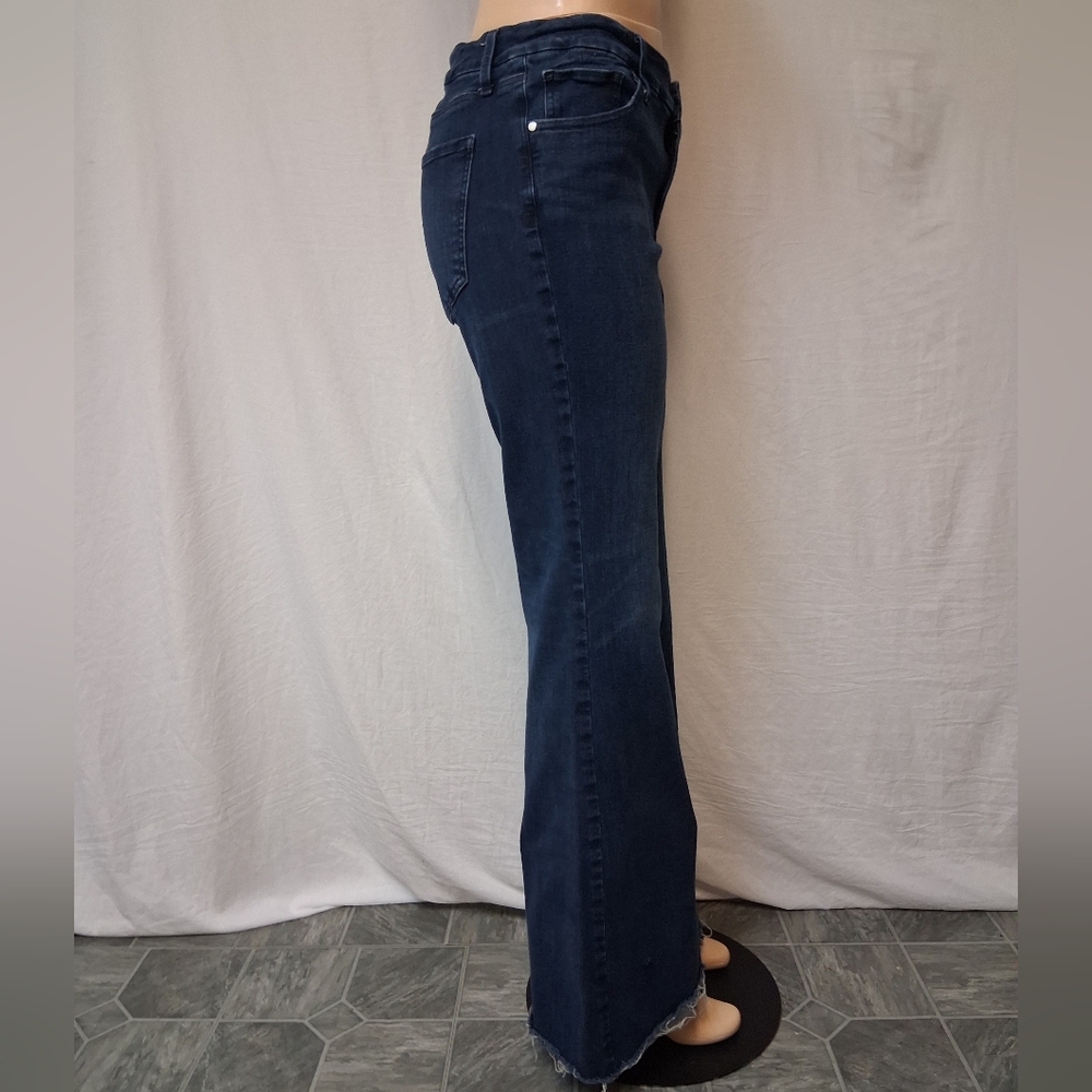 Express Dark Blue Flare Jeans Size L Flare Mio Rise Ultra Hyper Stretch - Picture 6 of 16